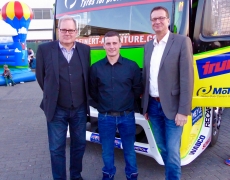 Sascha Lenz präsentiert seinen neuen Race-Truck