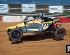 Marvin Holzleitner – Jetzt geht’s Schlag auf Schlag  bei der Europameisterschaft mit einem Buggy bis 1600ccm