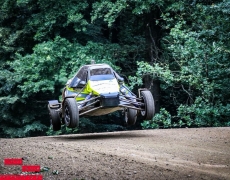 Hannah Gumm und Marvin Holzleithner Höhen und Tiefen im Autocross