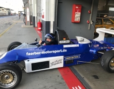 Simone Busch zum Saisonende auf Platz 2 der GLPpro am Nürburgring.