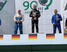 Marvin Brandl siegt auf dem Nürburgring