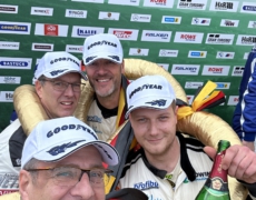 Glückliche AC Mayen Piloten, Brüderpaar Nett feiert Klassensieg – Leon Dreiser im vorderen Mittelfeld