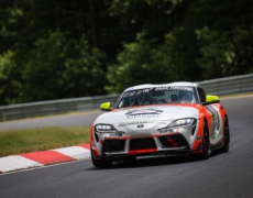 Debüt für Flavia Pellegrino Fernandes vom AC Mayen und Teichmann Racing bei den 24h Qualifiers am Nürburgring