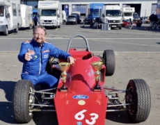 Erfolgreiches Rennwochenende für Mike Klebe auf dem Nürburgring – Saisonhalbzeit mit perfekter Bilanz