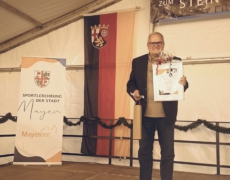 Erfolgreiche Sportler des AC Mayen bei der Sportlerehrung der Stadt Mayen ausgezeichnet